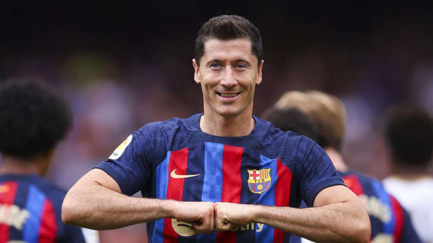 robert lewandowski create a new record in ucl