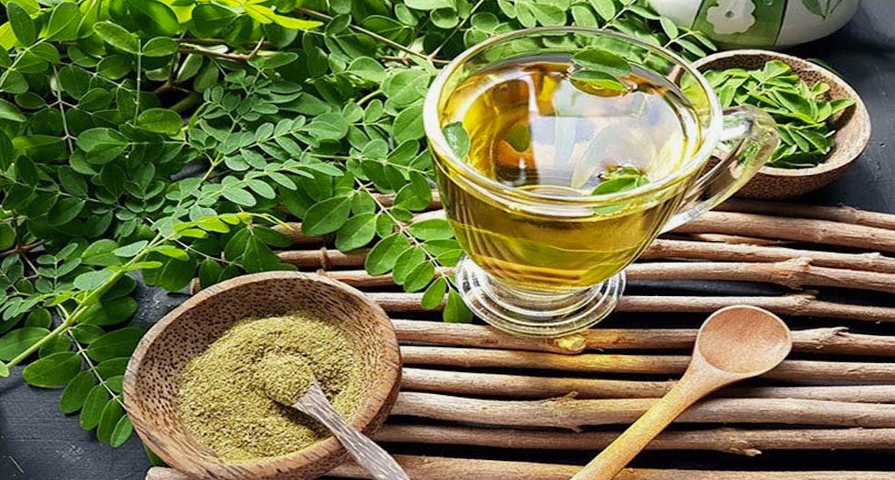 Make a habit of moringa leaf tea your face will glow