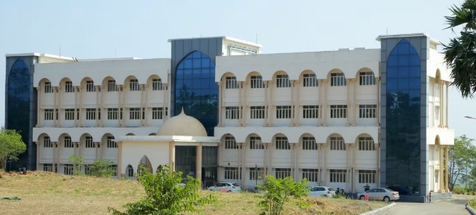 aligarh muslim university admission in malappuram campus know more