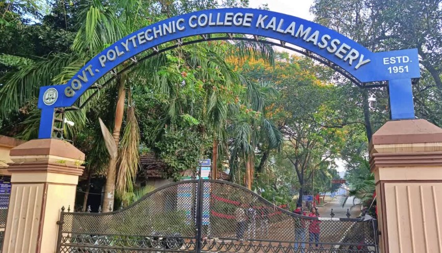 Kalamassery Polytechnic Case How Special Branch Infiltrated the WhatsApp Group Formed to Sell Cannabis