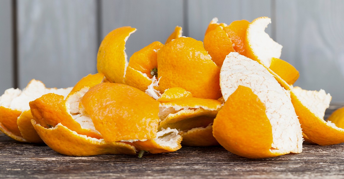 If you want your face to glow just use this on your orange peel skin