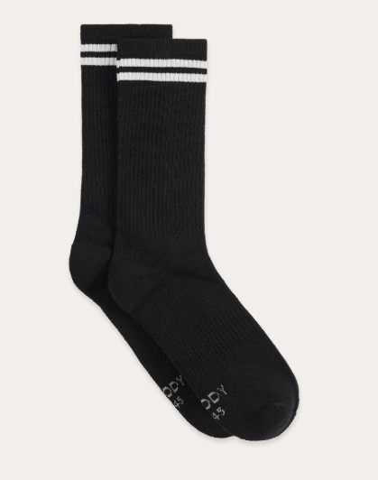 Dont throw away old socks This is a great tip to make housework easier
