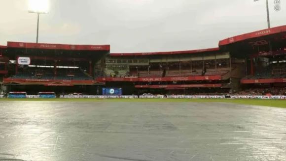Rain Ends KKRs Playoff Hopes RCB Tops IPL Points Table