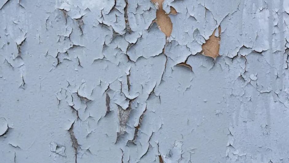 4 important things to keep in mind to prevent paint from chipping at home