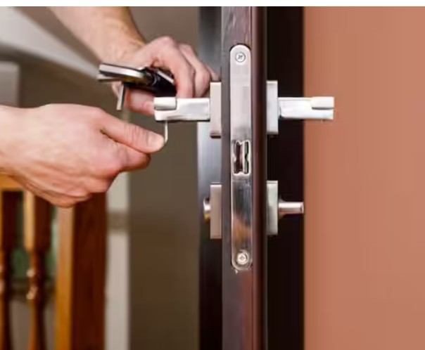 door5.jpg