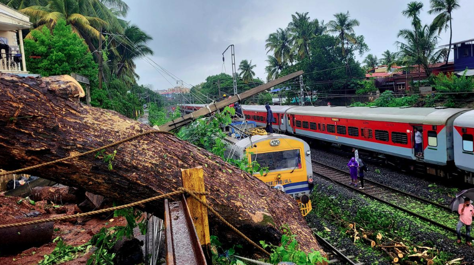 2025-05-3017:05:72.suprabhaatham-news.png