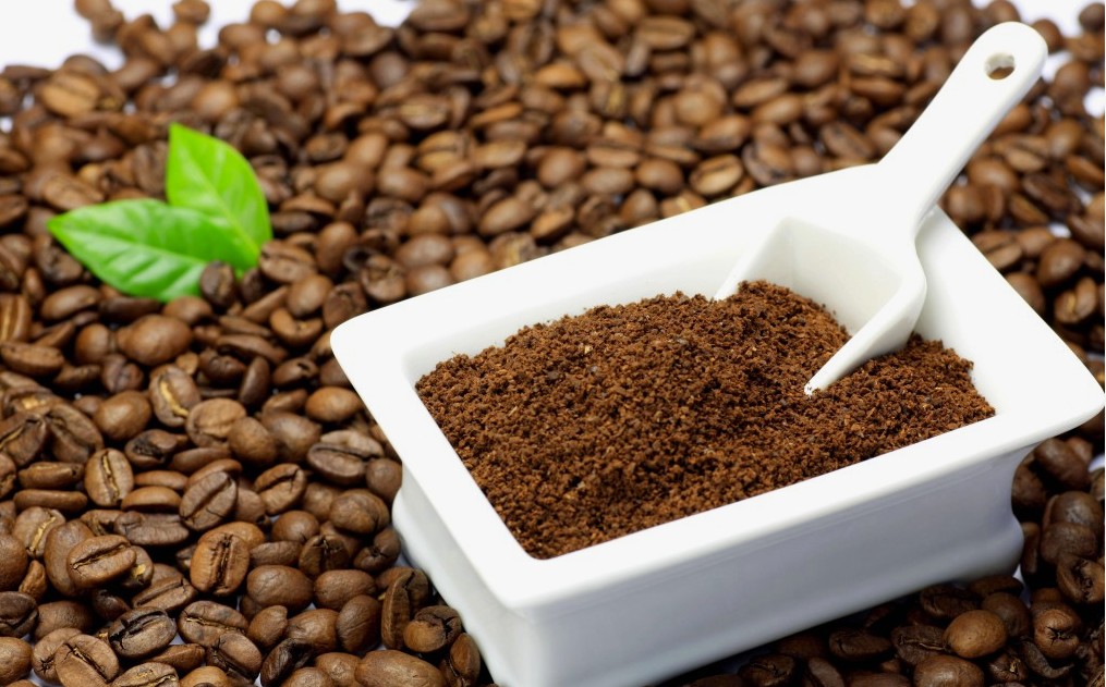 Glow Naturally Coffee-Based Face Packs for Radiant Skin