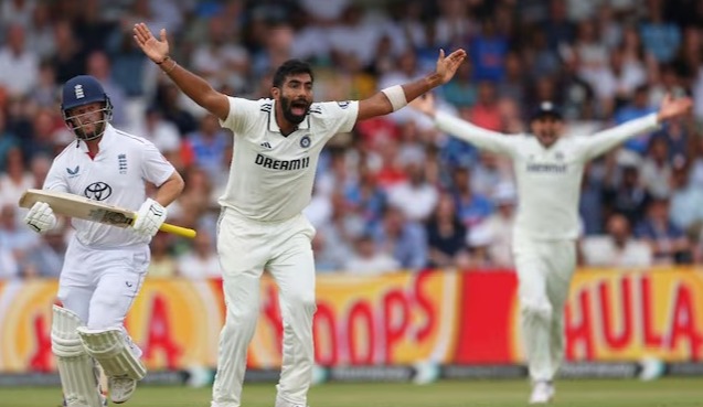 India Sets High Target for England in 1st Test Hosts Eye Early Wickets