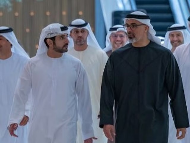 A Prince Who Won Hearts Sheikh Hamdan Pays Entire Restaurant Bill