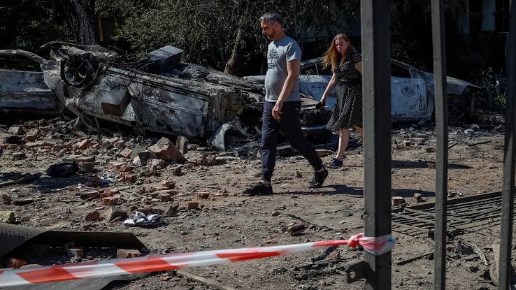 Kyiv hit by barrage of drone strikes as Putin rejects Trumps truce bid