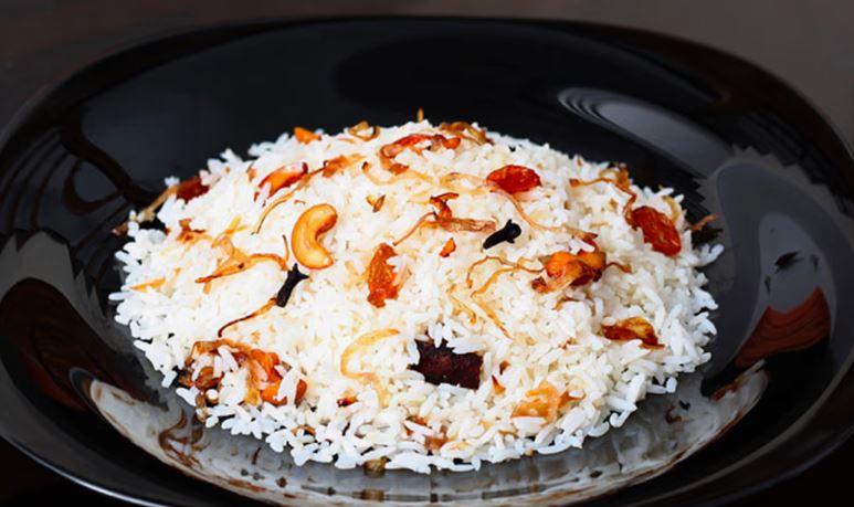  Ayurvedic Food Pairs for Better Digestion During the Monsoon