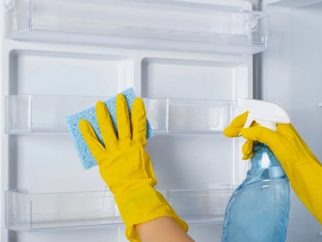 Why FSSAI Recommends Cleaning Your Fridge During Monsoon