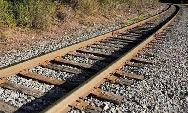 Why Are Stones Placed Between Railway Tracks  Explained in English