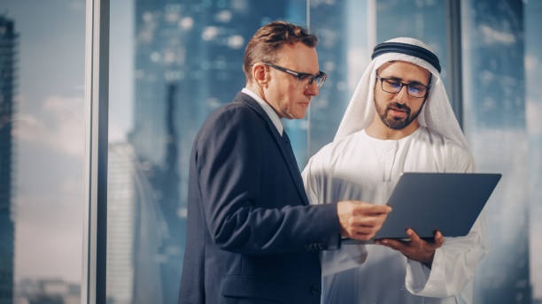 How to Convert a UAE Visit Visa to a Residency Permit After Getting a Job Offer