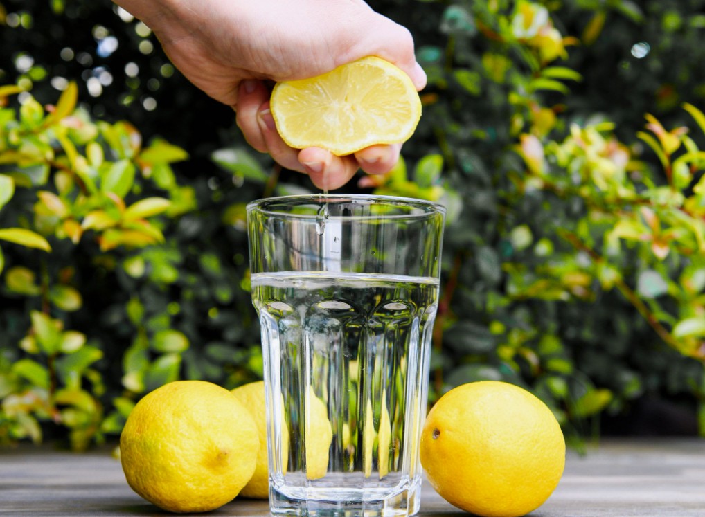 Bedtime Drinks That Aid in Stress Relief Digestion and Fat Loss