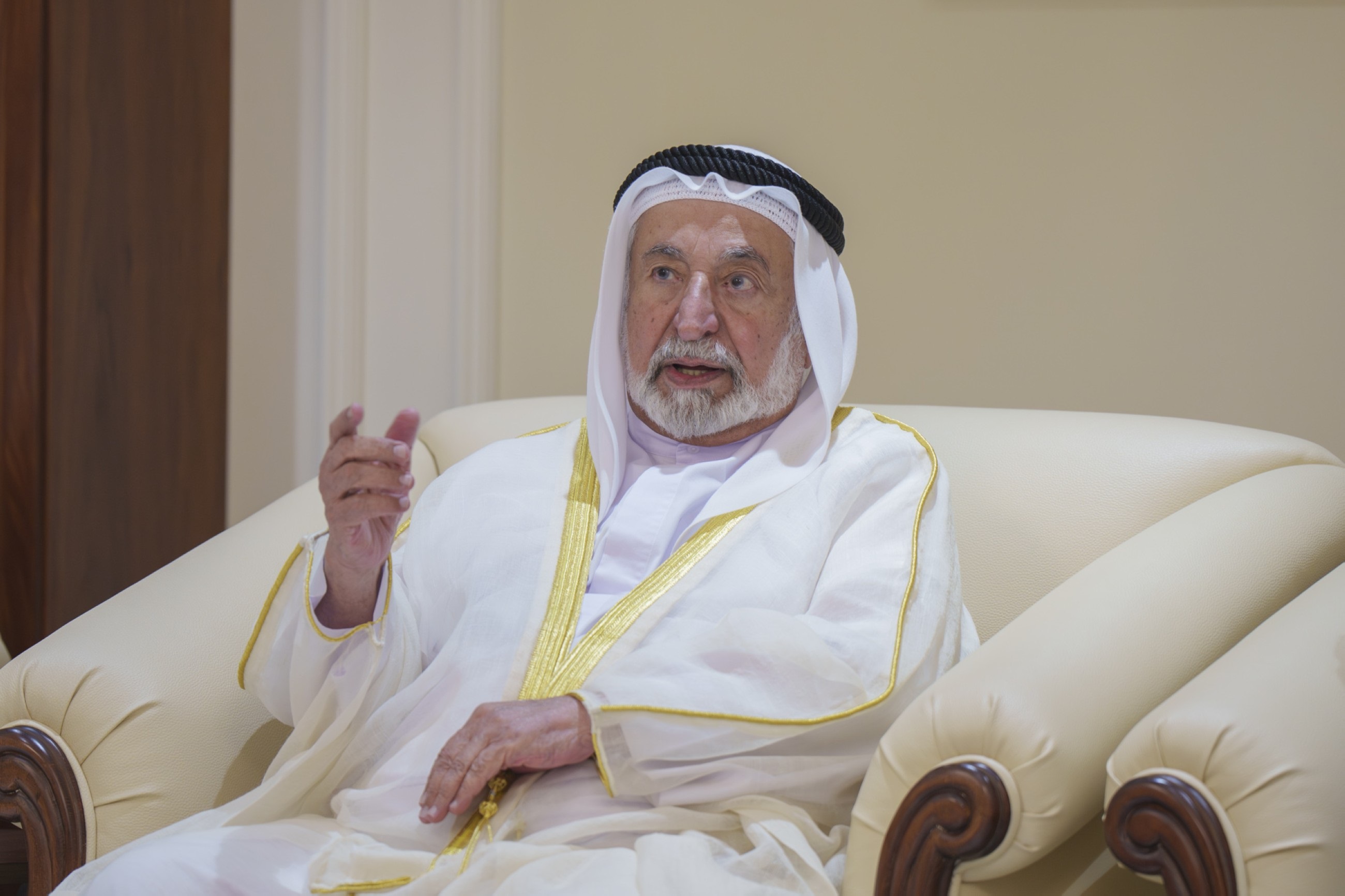 Sharjah Ruler awards scholarships to 1578 new undergraduate students