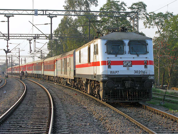 onam special train-book your ticket now-reservation