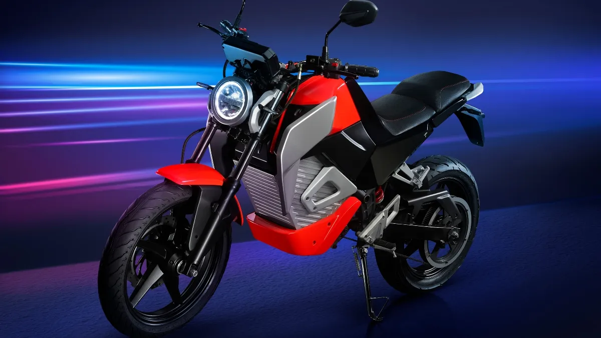 175 km range 80 charge in 15 hours obens super electric scooter