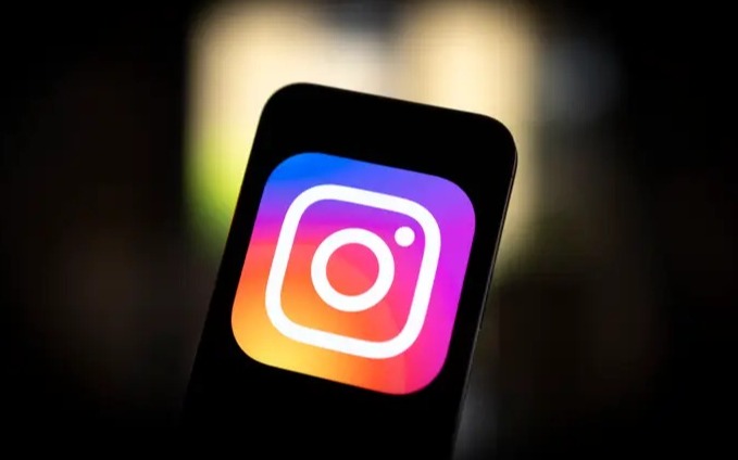 Instagram Unveils New Features to Enhance User Experience and Social Connections instagram reposting reels