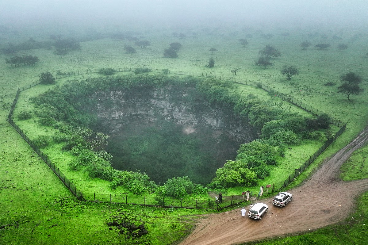 Giant Sinkholes in Oman Attract Tourists Authorities Issue Safety Warning