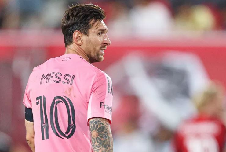German Legend Thomas Mller Warns Lionel Messi I Will Hunt You Down Again in MLS Showdown
