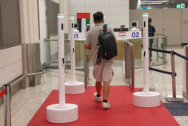 dubai international airport to install advanced 3d baggage scanners by may 2026