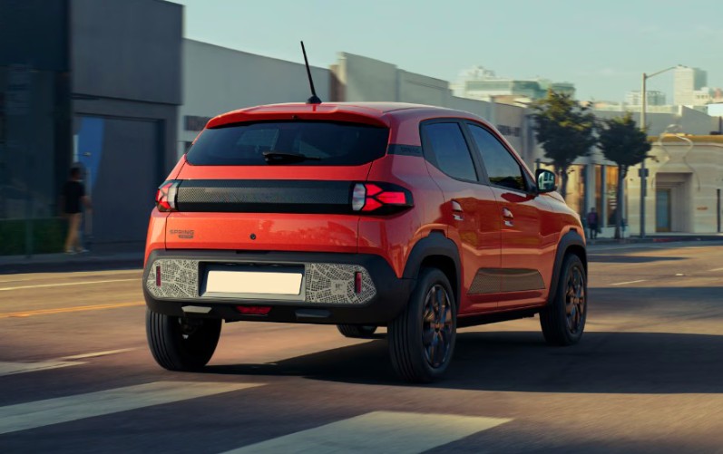 low-cost electric car renault kwid ev set for india launch
