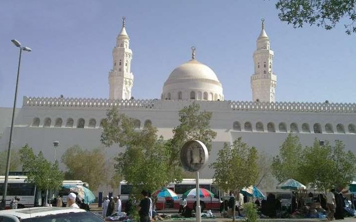 Madinahs historic Qiblatain Mosque remain open 24 hours daily to accommodate worshipers at all times