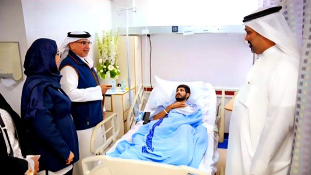 bahrain crown prince visits markets hospitals amid tensions 