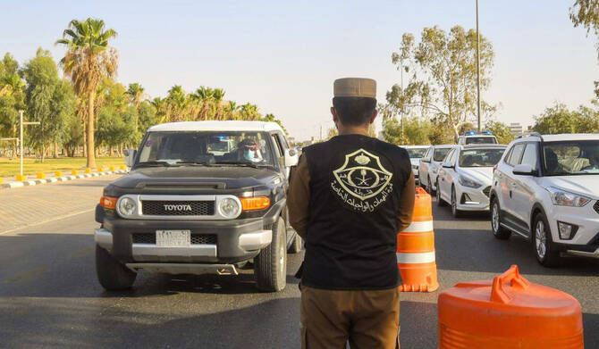 saudi arrests 11967 illegal residents one week