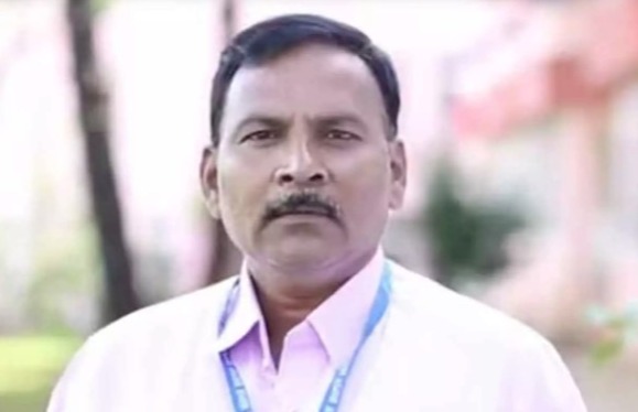 നീറ്റ് ചോദ്യപേപ്പർ ചോർച്ച: മുഖ്യസൂത്രധാരൻ പിടിയിൽ; പരീക്ഷ ഇനി ഓൺലൈൻ രീതിയിലേക്ക്