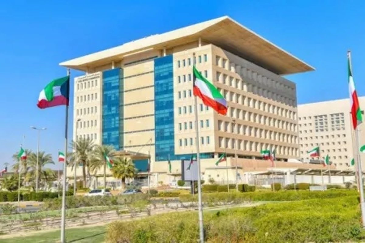 Kuwait to reduce official government working hours to six hours daily during the summer period from June 1 to August 31 2026 under a new Civil Service Commission directive