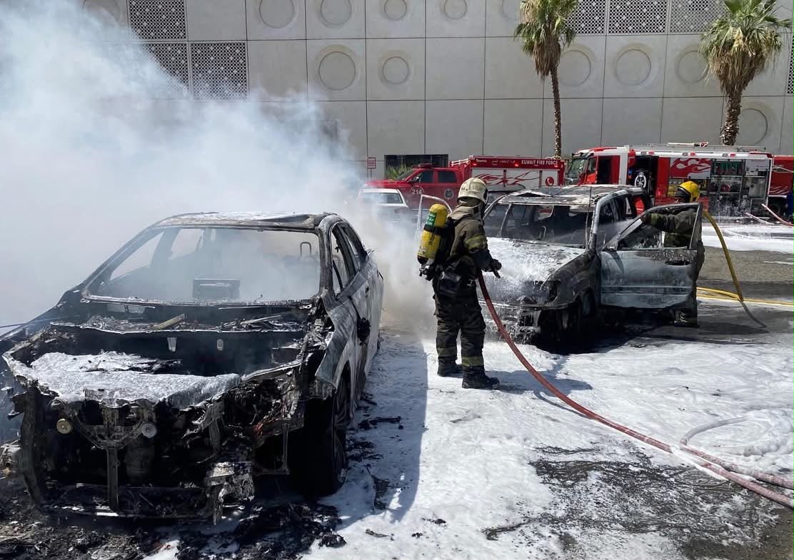 fire breaks out in two parked vehicles at egaila kuwait 