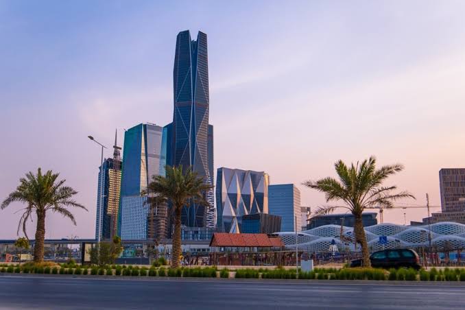 Saudi Cabinet Approves Executive Regulations for Non-Saudi Real Estate Ownership
