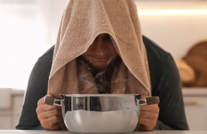 steam-inhalation-benefits-side-effects-safety-tips